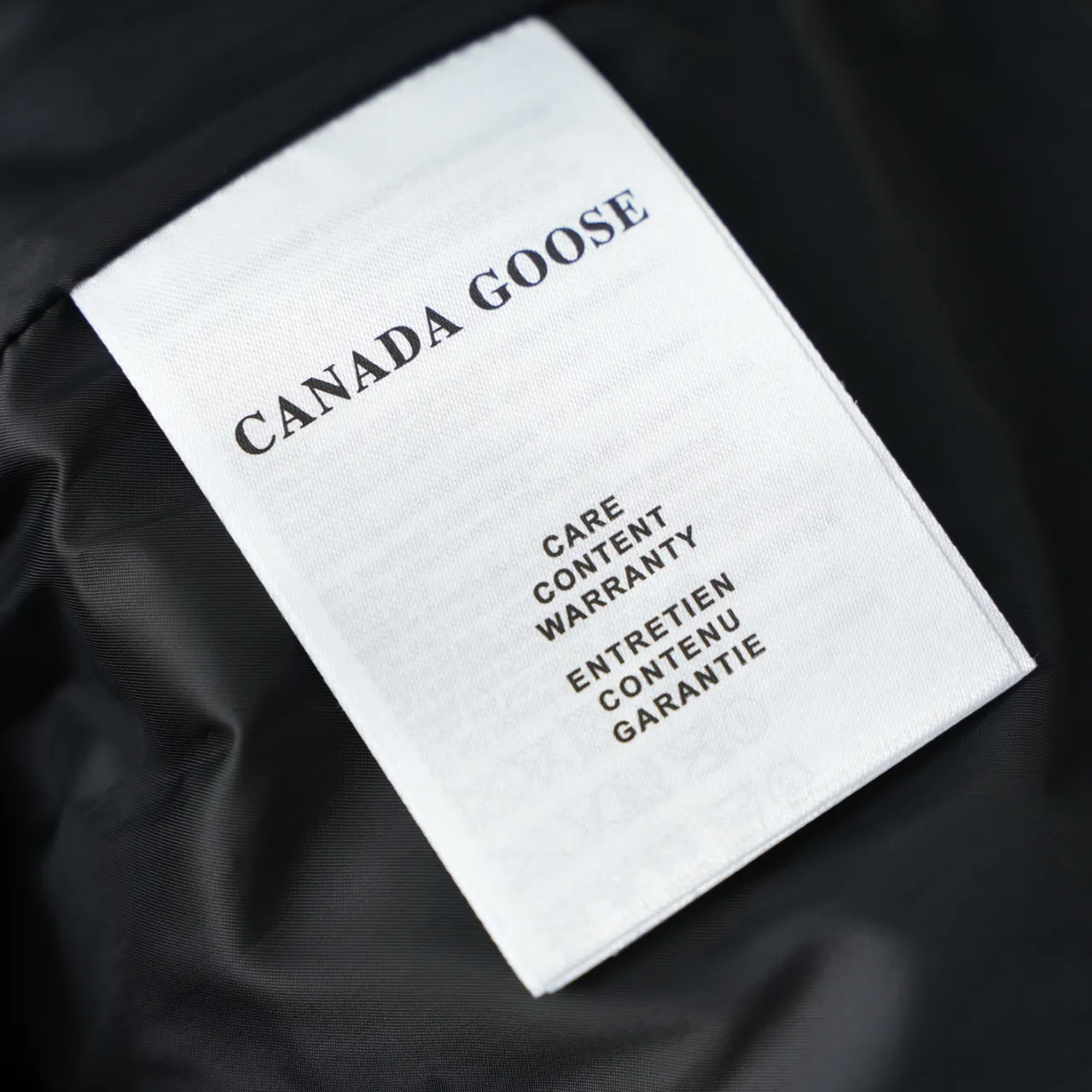 P560 CANADA GOOSE丨Canada Goose 2804 chest label soft cloth stand collar down vest Color: black black label Size: XS-XXL